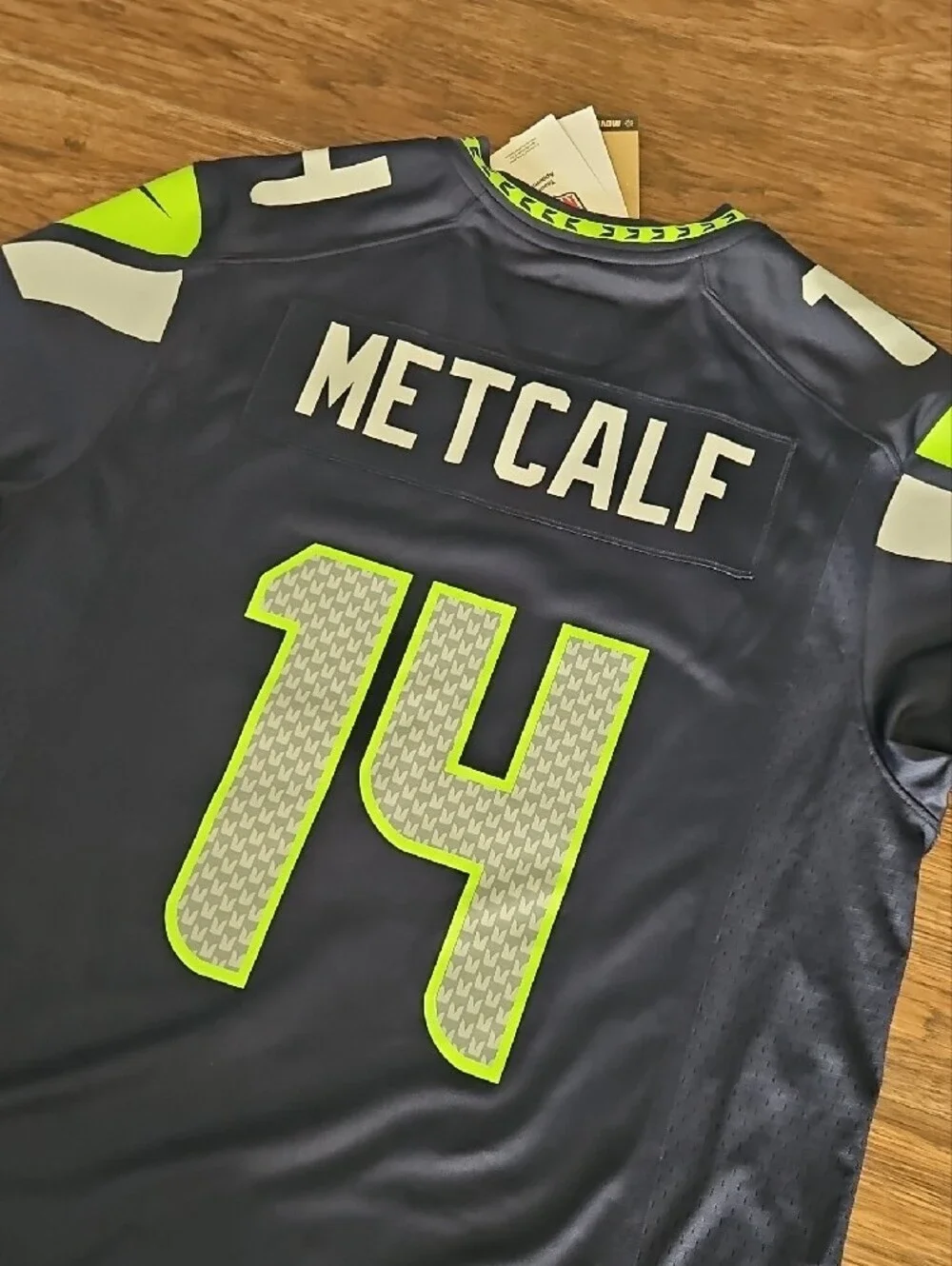Nike Seattle Seahawks DK Metcalf #14 Game Jersey NWT Men's Large NFL Football